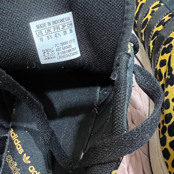 Mens Adidas Animal print. leopard superstar - Picture 4 of 5
